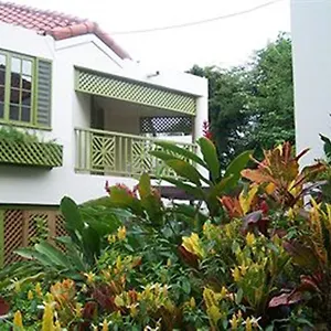 seasplash-resort.hotelsnegriljamaica.com/