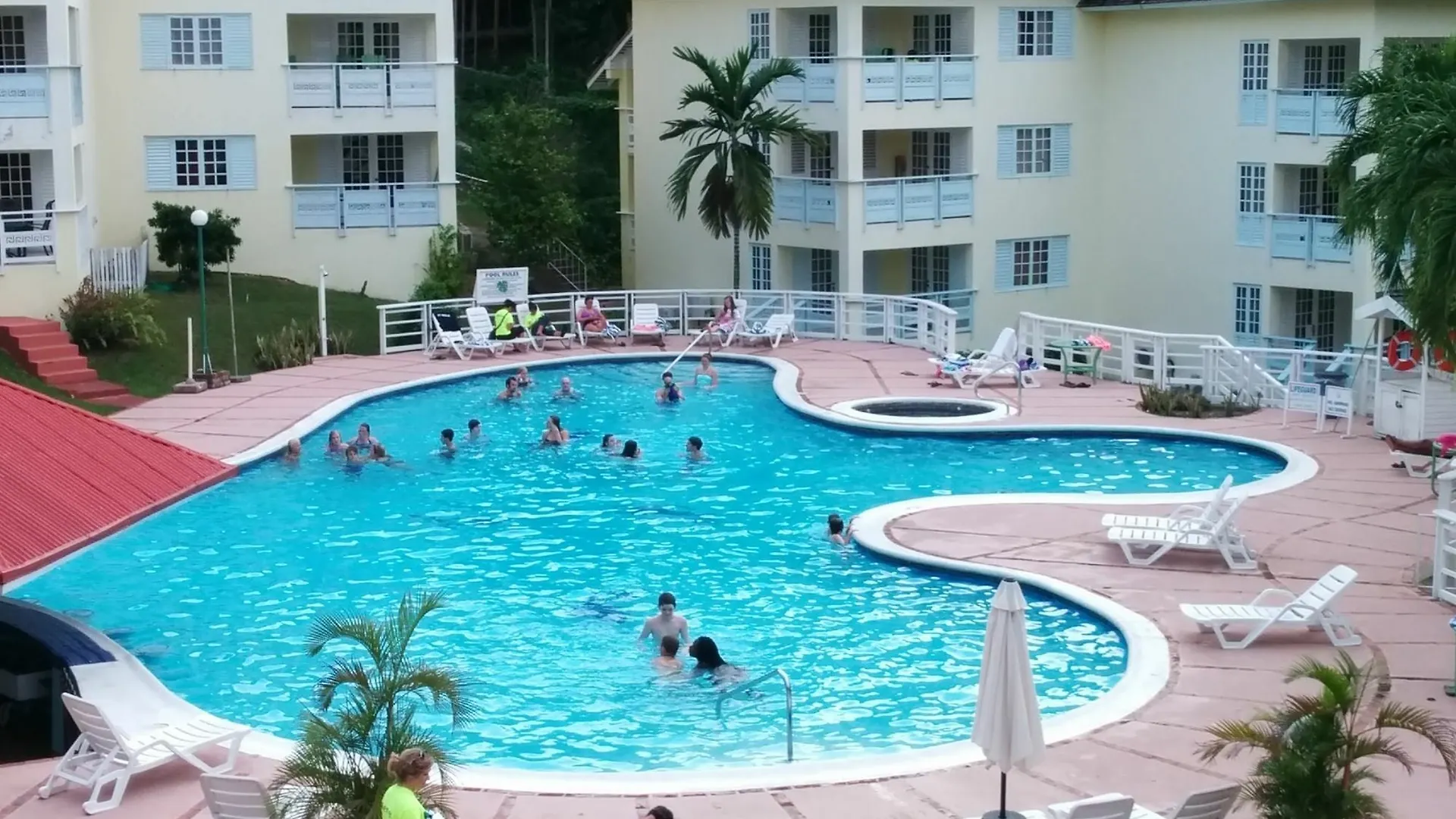 Condos At The Ridge Ocho Rios 3*,